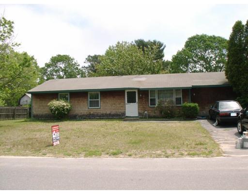 12 Terry Ln, Wareham, MA 02571 photo 2