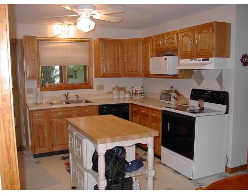 16 Orchard Ave, Webster, MA 01570 photo 5