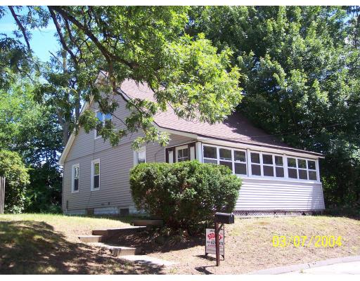 25 Beaudry Ave, Chicopee, MA 01020 photo 2