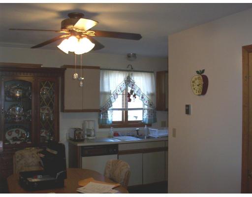 37 Emerson St #2, Fall River, MA 02720 photo 3