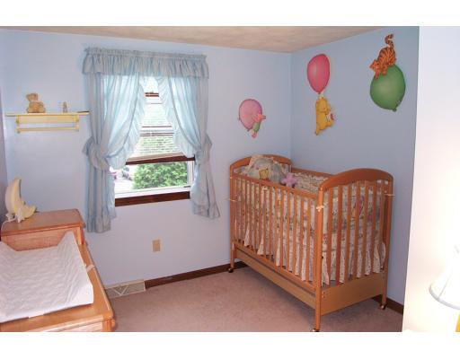 10 Edward Rd, Townsend, MA 01469 photo 5