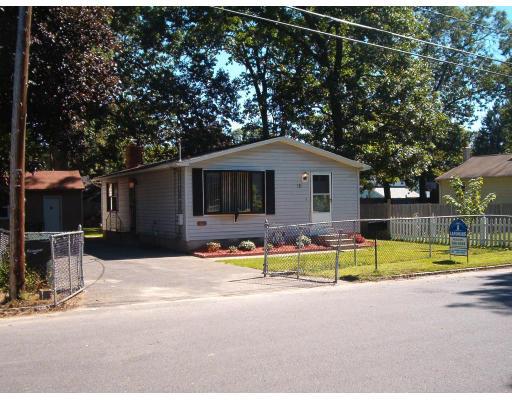 111 Gresham St, Springfield, MA 01119 photo 1