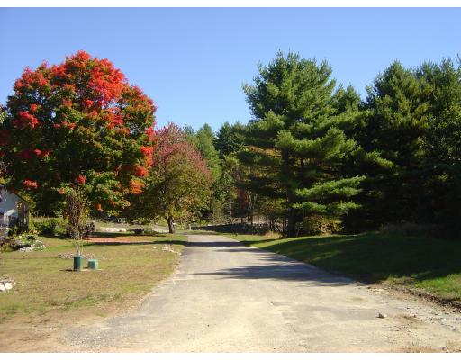 9 Collins Rd, Berlin, MA 01503 photo 3
