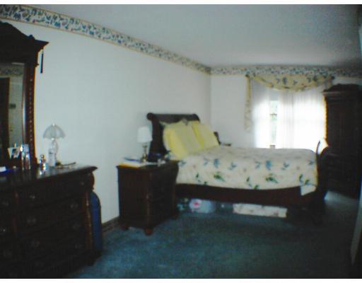 53 Caitlin Dr, Springfield, MA 01118 photo 5