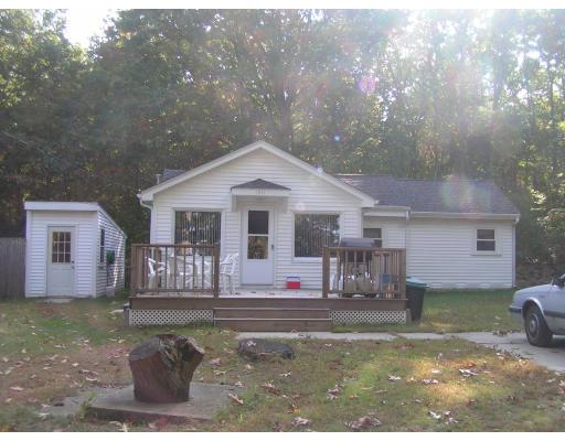 1011 Spencer St, Fall River, MA 02721 photo 1