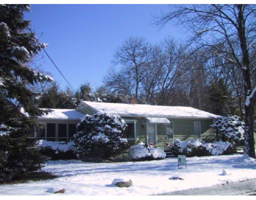 29 Louis Rd, Springfield, MA 01118 photo 1