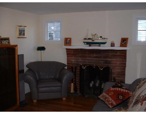 76 Hillside Rd, Braintree, MA 02184 photo 4