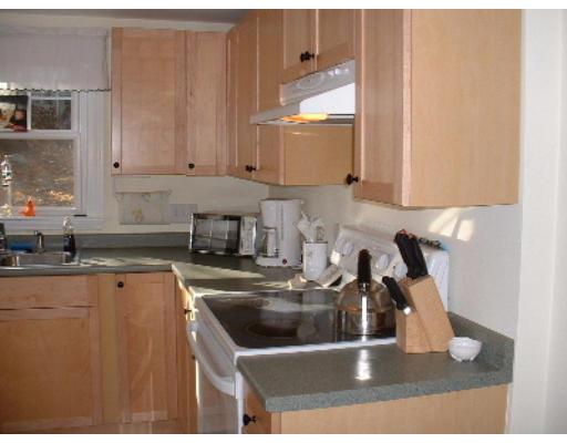 76 Hillside Rd, Braintree, MA 02184 photo 3