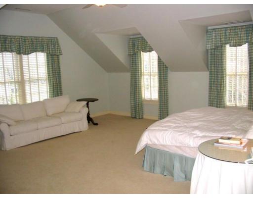 4 Westledge Rd, Marblehead, MA 01945 photo 9