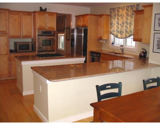 4 Westledge Rd, Marblehead, MA 01945 photo 5