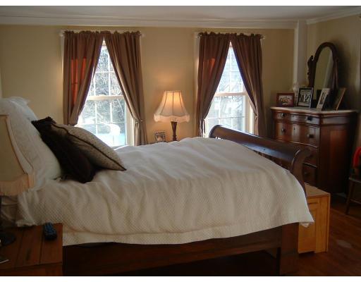 49 Conant St, Beverly, MA 01915 photo 4