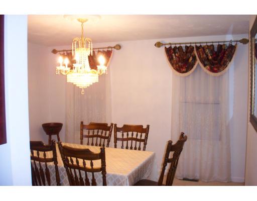895 County St, Attleboro, MA 02703 photo 4