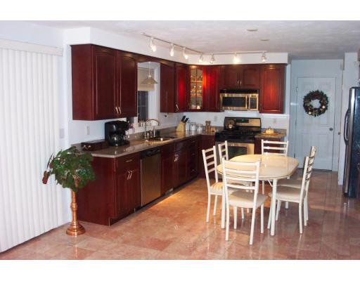 895 County St, Attleboro, MA 02703 photo 2