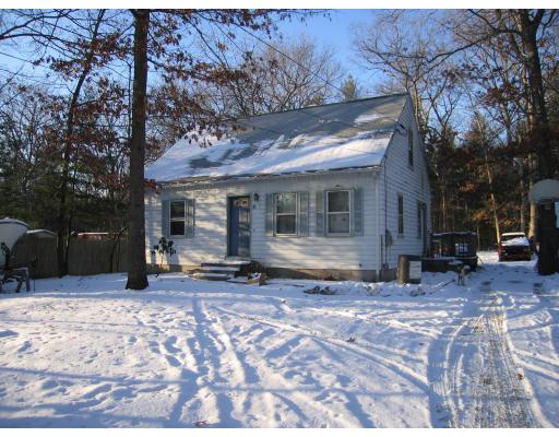 49 Horseshoe Cir, Ware, MA 01082 photo 1