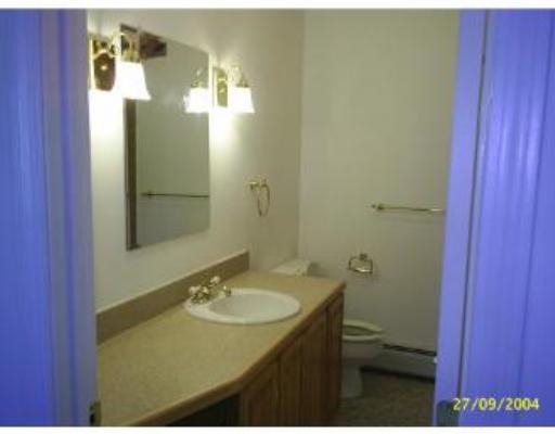 464 Bank St #9, Fall River, MA 02720 photo 5