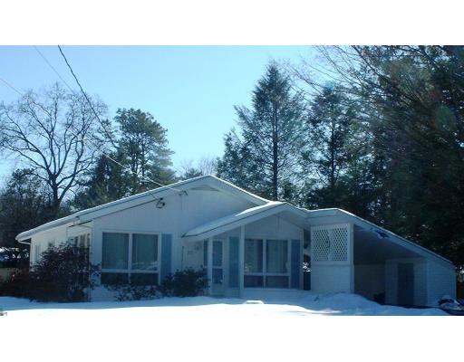 47 Ellendale Cir, Springfield, MA 01128 photo 2
