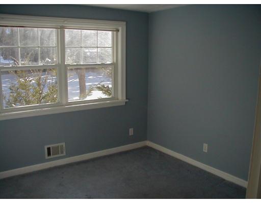 56 Davidson Rd, Framingham, MA 01701 photo 10