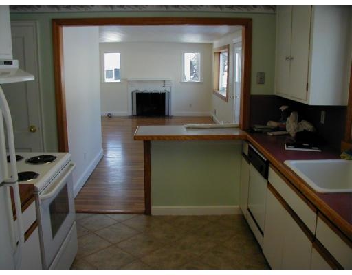 56 Davidson Rd, Framingham, MA 01701 photo 8