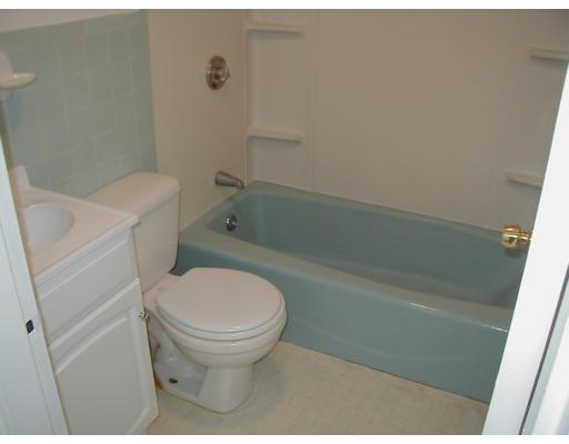 56 Davidson Rd, Framingham, MA 01701 photo 4
