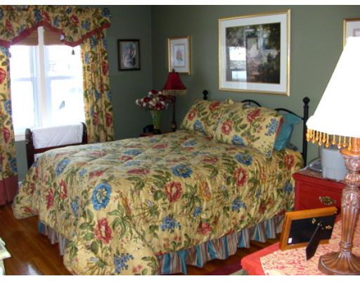 1 Beaver Park Rd, Danvers, MA 01923 photo 4