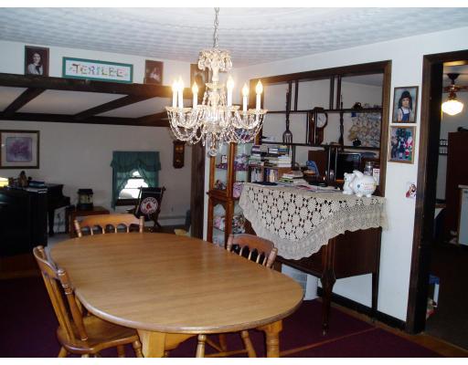 4 Sears Ave, Webster, MA 01570 photo 7