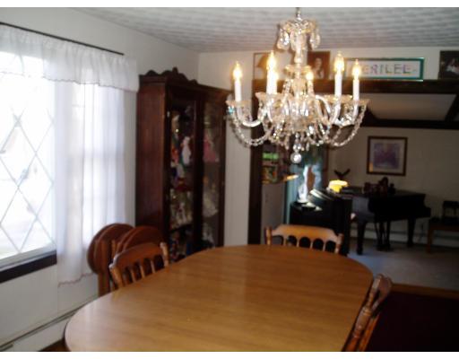 4 Sears Ave, Webster, MA 01570 photo 6
