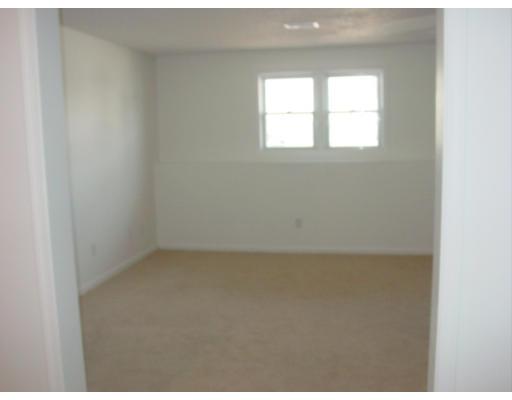526 Third St #3, Fall River, MA 02721 photo 3