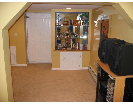 76 Turner St, Dedham, MA 02026 photo 8