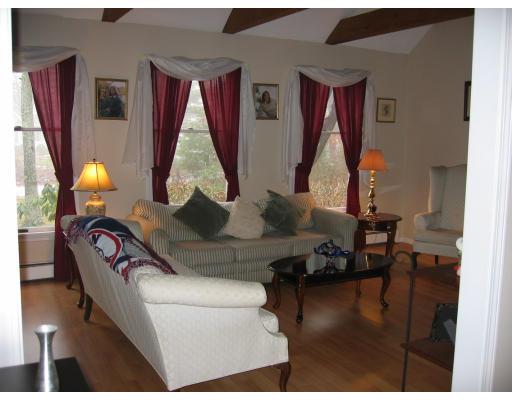 27 Studio Dr, Bourne, MA 02532 photo 5