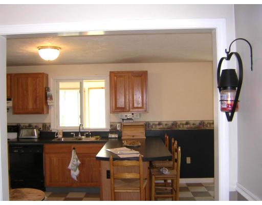 5 Edward Rd, Dudley, MA 01571 photo 6