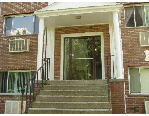 150 2nd St #111, Framingham, MA 01702 photo 3
