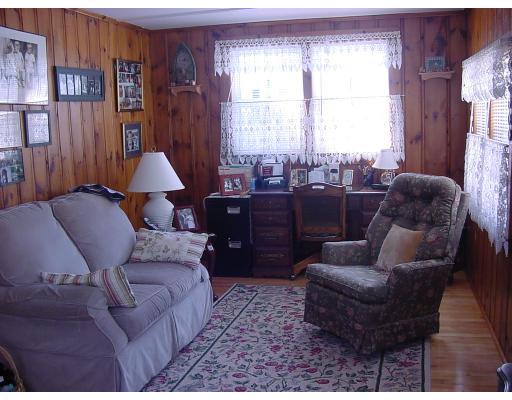 117 Riverview Ave, Athol, MA 01331 photo 3