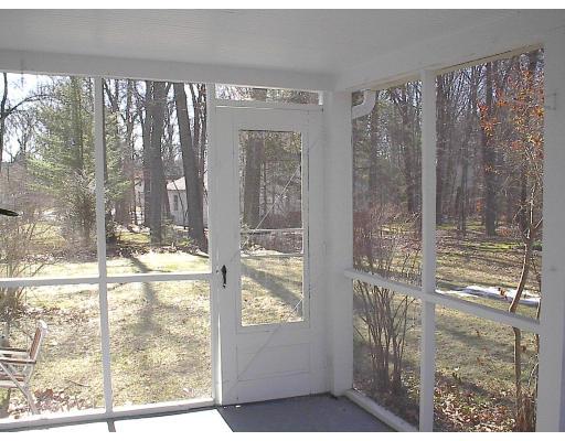 1565 Plumtree Rd, Springfield, MA 01119 photo 5