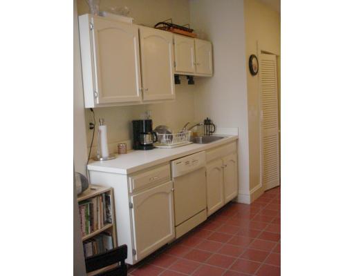 38 Garrison Rd #3, Brookline, MA 02445 photo 8
