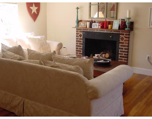 39 Heath St #2, Brookline, MA 02445 photo 3