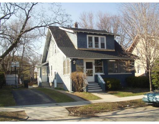 114 Phoenix Ter, Springfield, MA 01104 photo 1