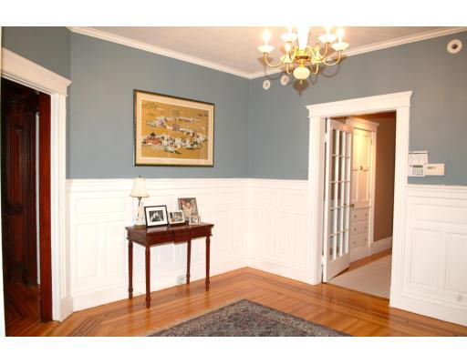 1035 Beacon # 2, Brookline, MA 02446 photo 10