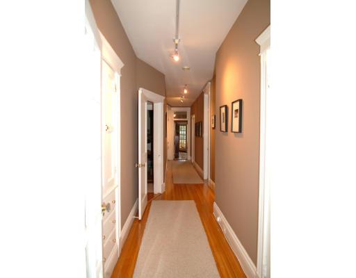 1035 Beacon # 2, Brookline, MA 02446 photo 9