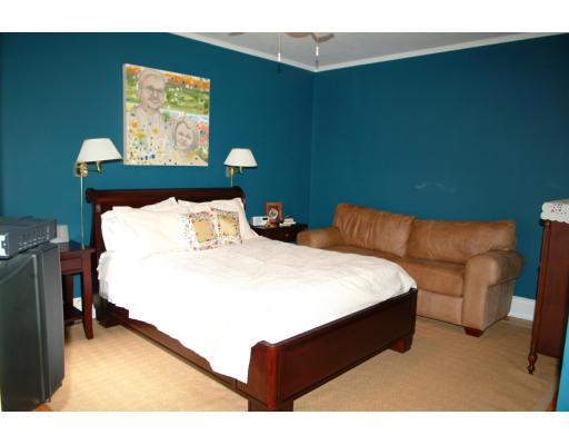 1035 Beacon # 2, Brookline, MA 02446 photo 13