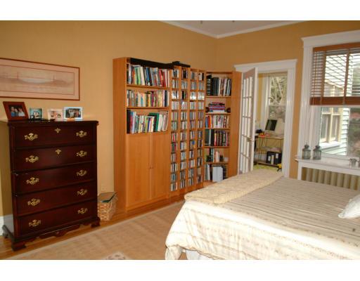 1035 Beacon # 2, Brookline, MA 02446 photo 15