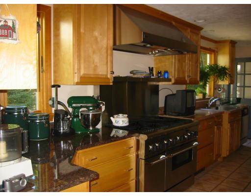 34 Tuttle Dr, Acton, MA 01720 photo 5
