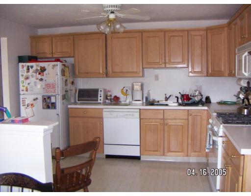60 Maple #J, Canton, MA 02021 photo 2