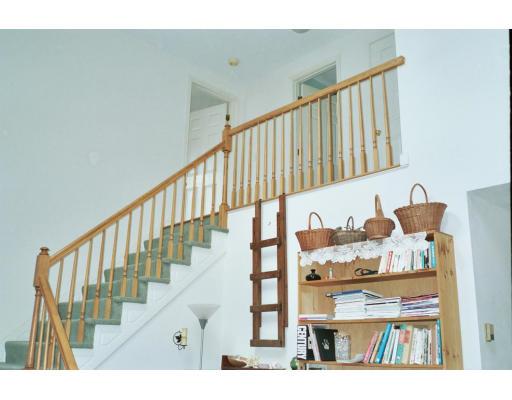 6 Bicentennial Ct, Mansfield, MA 02048 photo 14