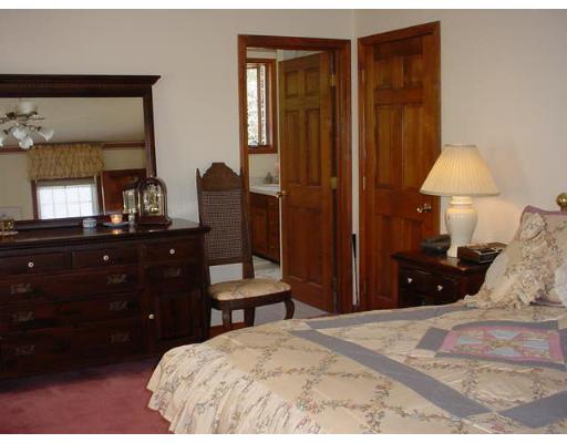 11 Brooks Xing, West Boylston, MA 01583 photo 8