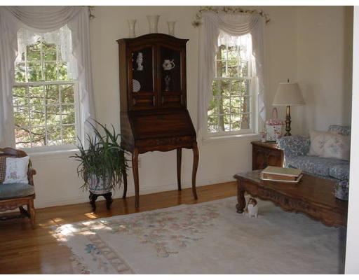 11 Brooks Xing, West Boylston, MA 01583 photo 6