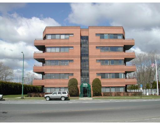 1 Carey Cir #106, Revere, MA 02151 photo 1