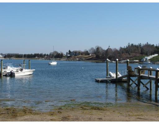36 Onset Ave, Buzzards Bay, MA 02532 photo 2