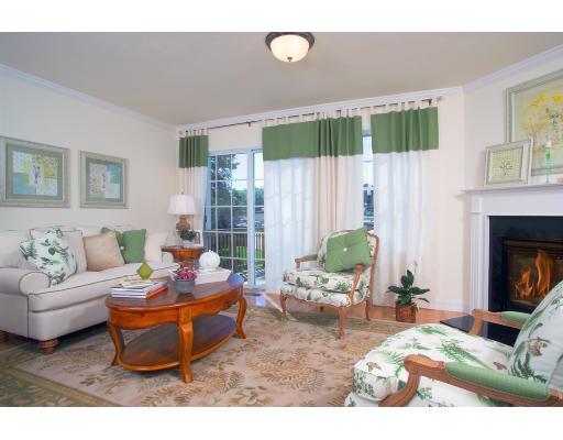 45 Whispering Pine Cir #47, Worcester, MA 01601 photo 2