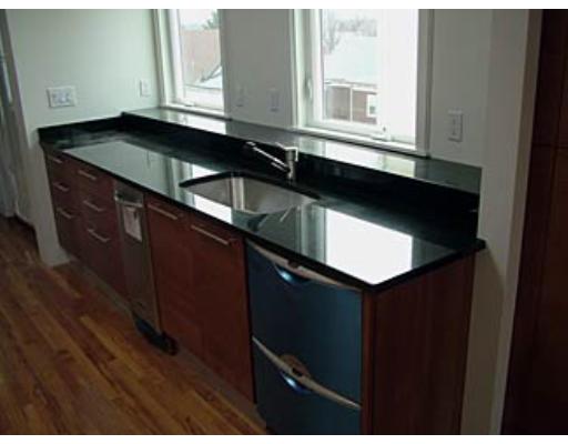 38 Clarendon Ave #3, Somerville, MA 02144 photo 4