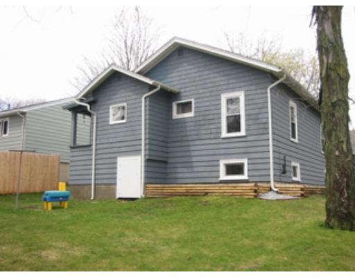 23 Piehl Ave, Worcester, MA 01606 photo 2